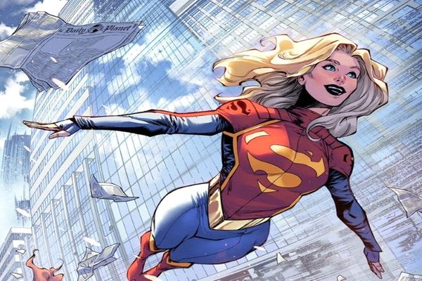 supergirl es una de los superhéroes que vuelan